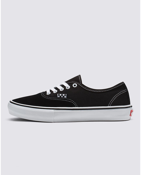 Skate Authentic - Black White